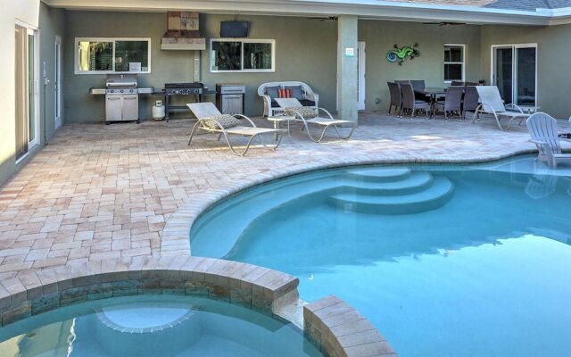 AMI Beach House Apartment 6