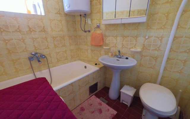 Kate - Cosy Place in the Nature - H