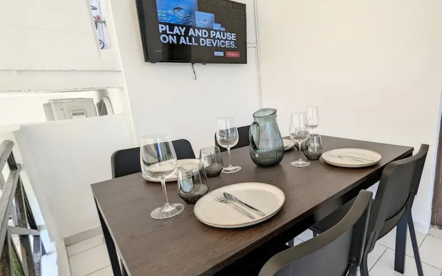 JM Apartment in Kamena Vourla