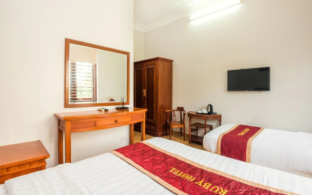 SPOT ON 767 Ruby Hotel