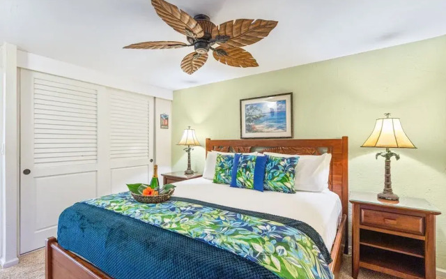 Kaleialoha 209 1 Bedroom Condo by RedAwning