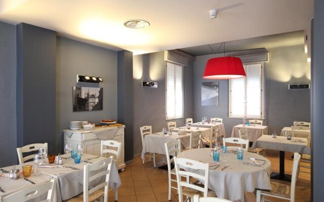 Hotel Contini
