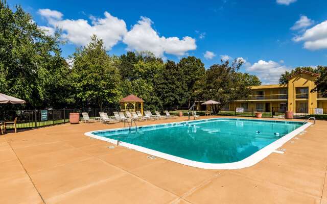 Quality Inn Clemson near University