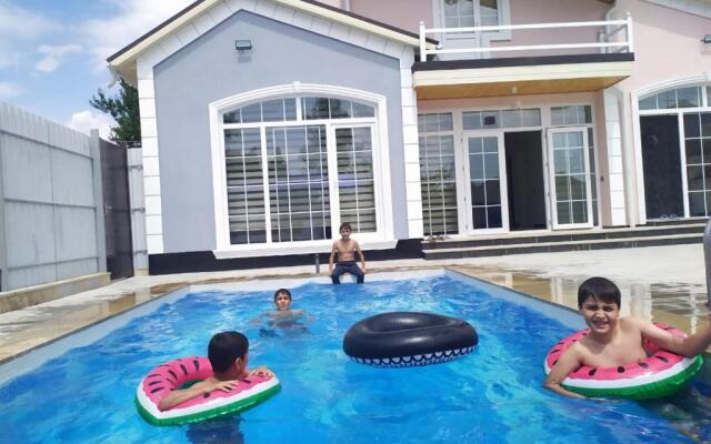Vandam Guest Villa