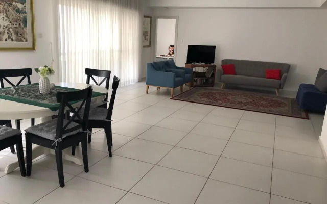 Luxurious Huge 5BR in Jerusalem center
