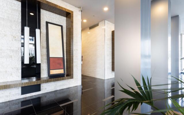 Home2Book Executive & Design Las Torres