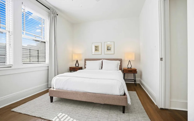 800 Furnished Apartments