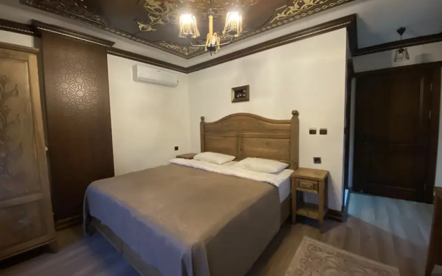Ziyagil Konağı