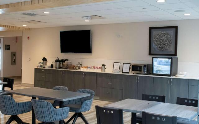Best Western Inn & Suites