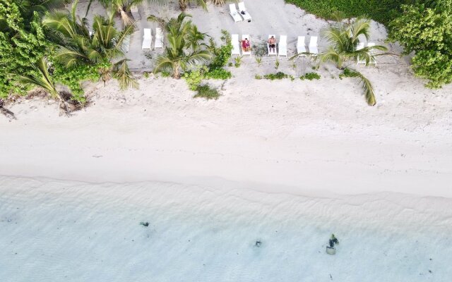 Dhiffushi Inn