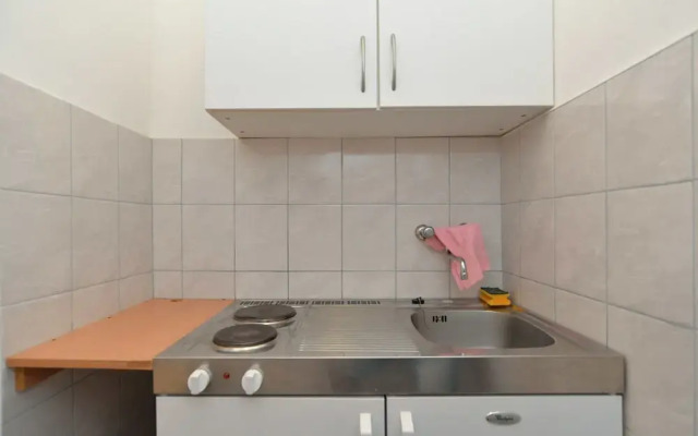Apartment 1631