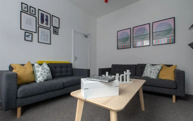 Urban Lux Preston