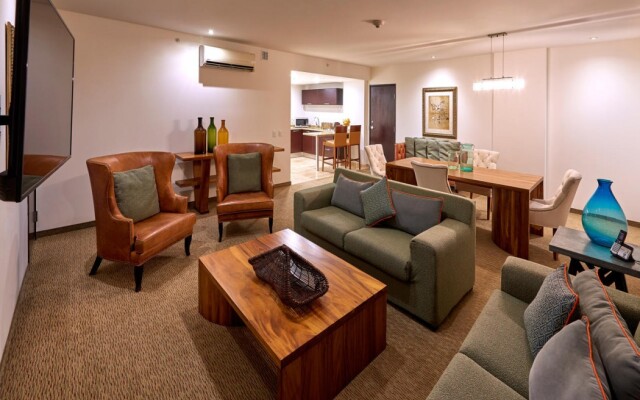 Holiday Inn Express Guadalajara Autónoma