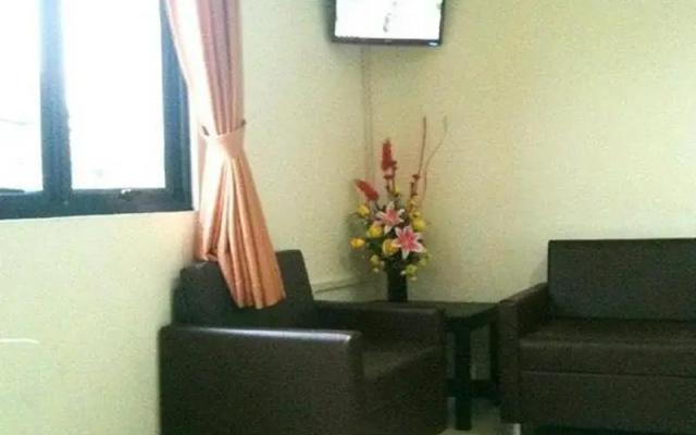 Hotel Aroma Inn