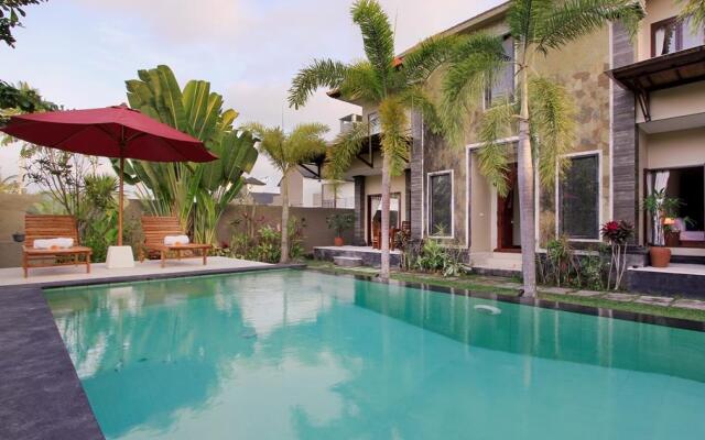 Nang Ade Villa by Pramana Villas