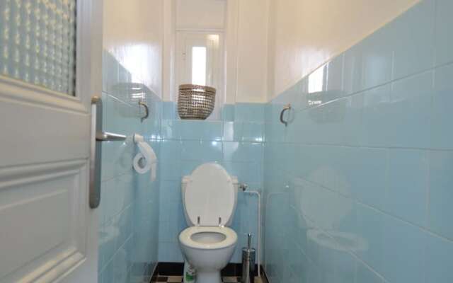 Cosy apartment 4 persons near Train Station Nice Riquier