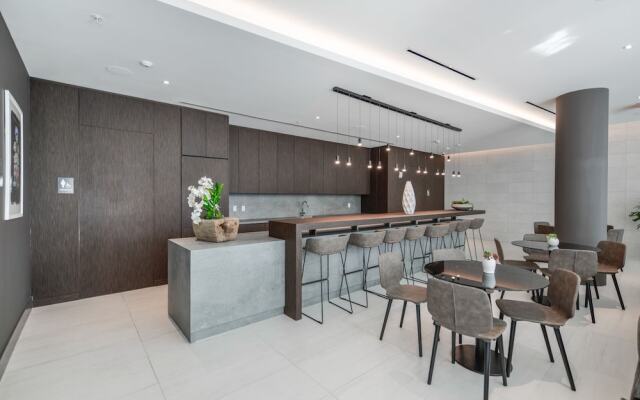 Luxury Condo with Den at Design District