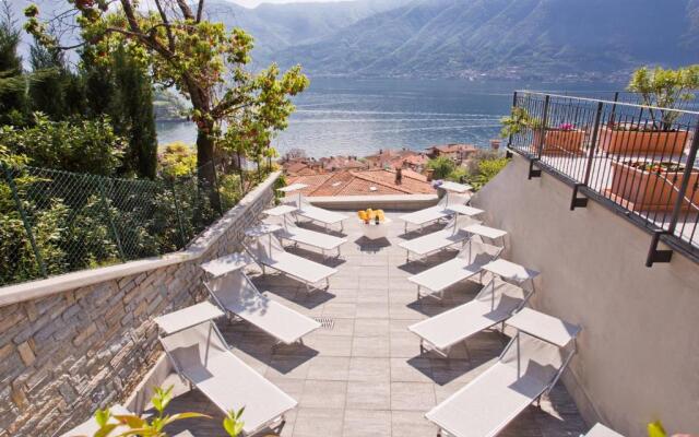 Sala Comacina Apartment No 1 (Sleeps 10)
