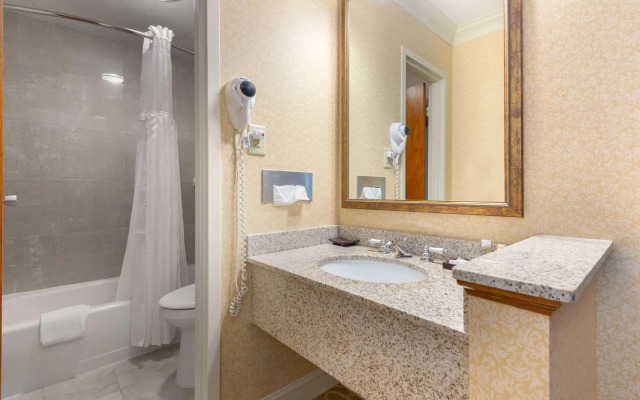 The Inn at Gran View Ogdensburg, Ascend Hotel Collection