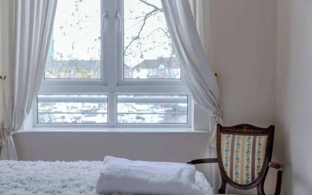 Unique Waterfront 2BD Flat - Rotherhithe