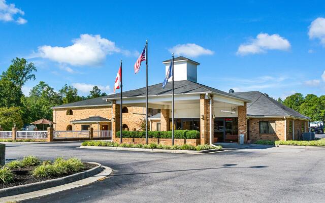 Quality Inn Petersburg Near Fort Gregg-Adams