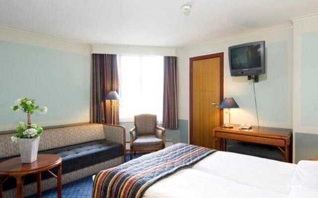 Best Western West