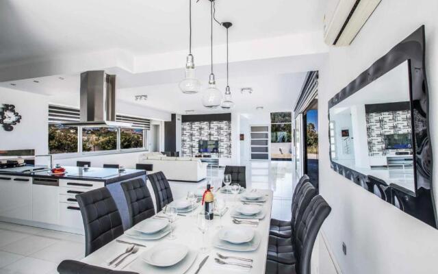 Villa Pallas KO1