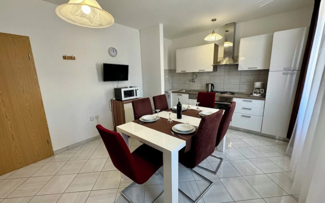 Apartment Kristina 1