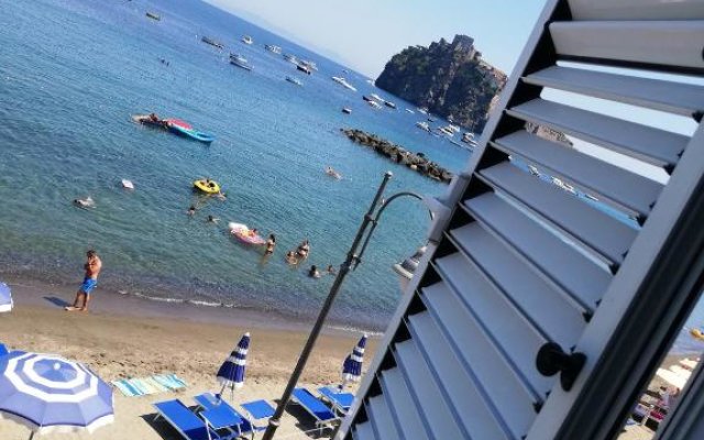 Apartment with one bedroom in Ischia with wonderful sea view and terrace 20 m from the beach
