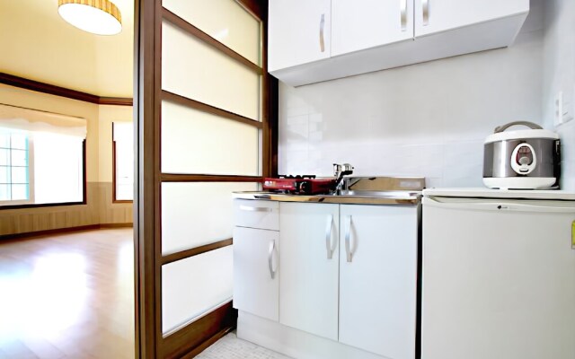 Pyeongchang Pink House Pension