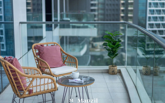 Splendid 3BR in Palm w Lazy River & Private Beach