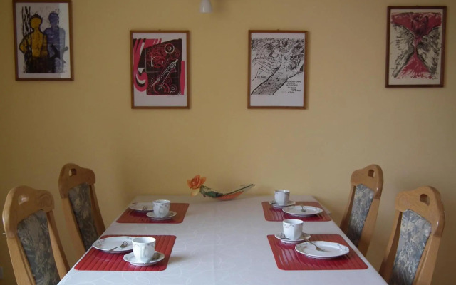 Lindenstrassee Haus Sonnengru_