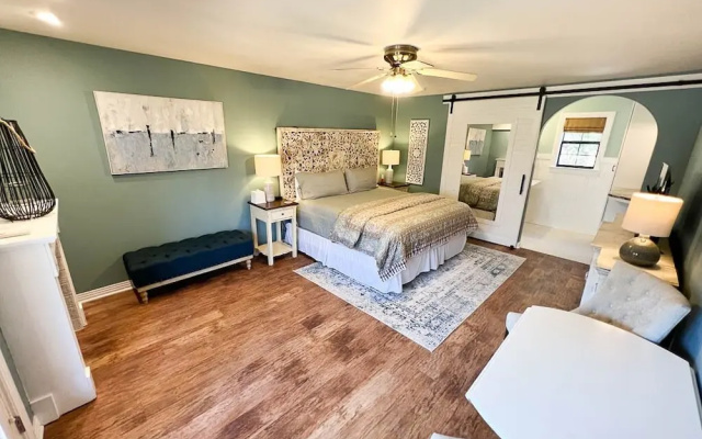 Creekhaven Inn & Spa