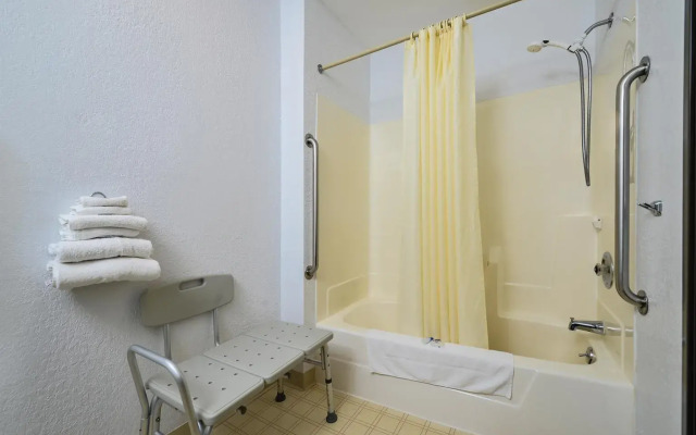 Americas Best Value Inn Wisconsin Rapids