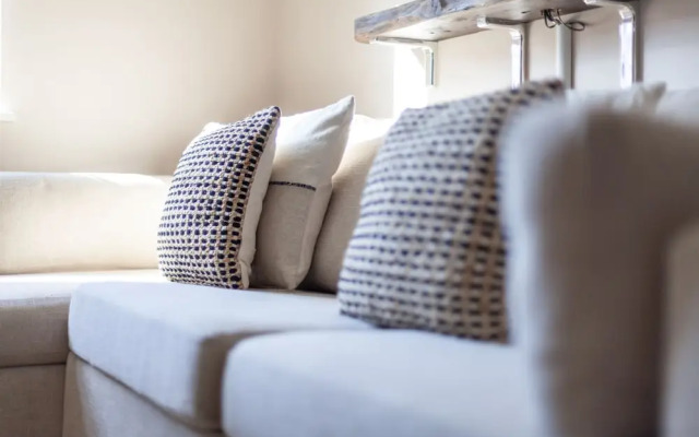 The Ravenscourt Park Collection