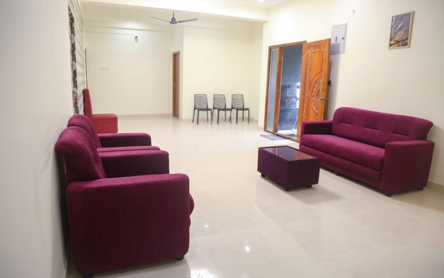 Fabhotel Home Tree Service Apartment Kolathur
