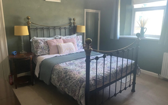 The Blue House B&B