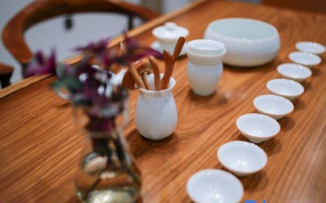 Hezi | Starry Skies • Hot Springs • Private Baths • Luxury Glamping Retreat