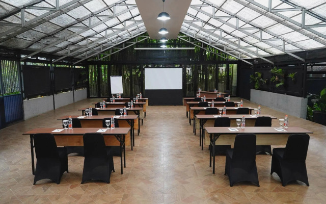 Sarga Earthing Resort