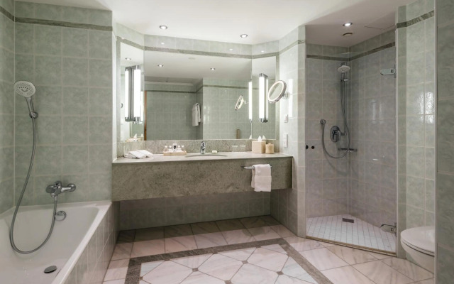 JW Marriott Bucharest Grand Hotel