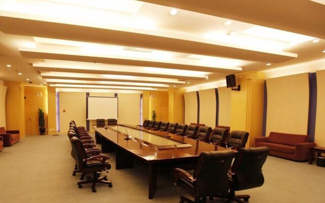 Guizhou Ethnic Hotel - Guiyang