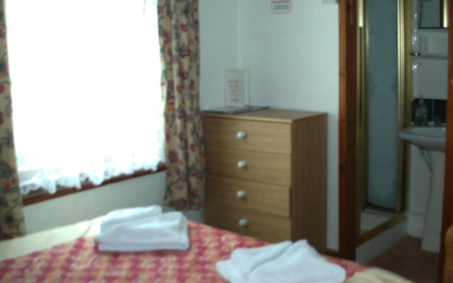 Jollies Hotel