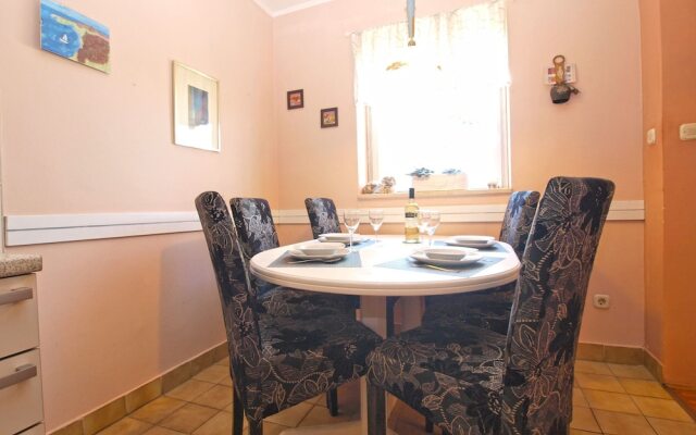 Apartment 1635