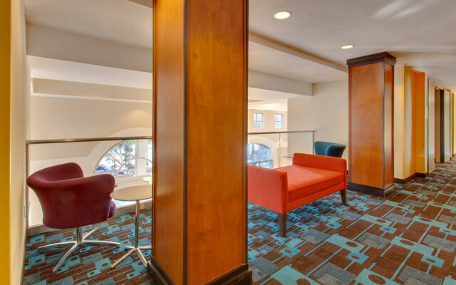 Fairfield Inn & Suites by Marriott San Francisco Airport