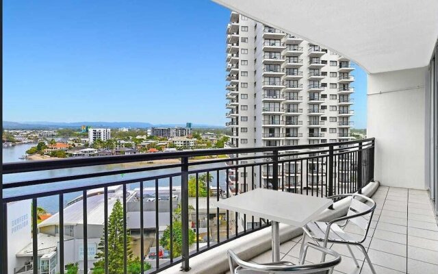 Chevron Renaissance Private room Lvl16