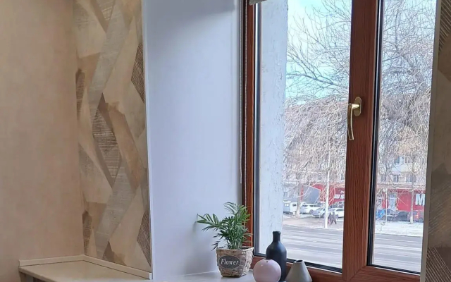 Апартаменты на Проспекте Октября  87