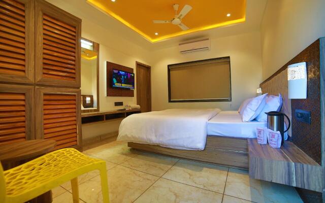 Hotel Mahima Heritage near Fateh Sagar Lake