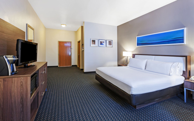 Holiday Inn Express Hotel & Suites Pharr by IHG