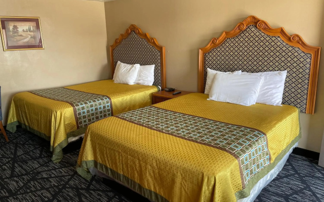 Riverton Inn & Suites