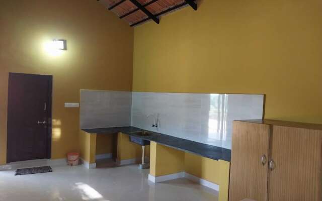Kadumane Hills Resorts
